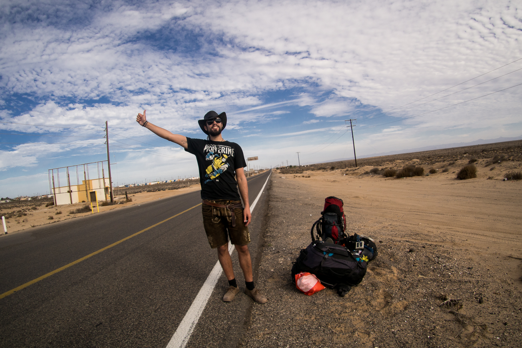 Als wir mit Walhaien schwommen, von Baja in Mexiko in die USA trampten und campten: von schönen Stränden, tollen Menschen und einem unglaublich lustigen Geburtstag in der Ferne.